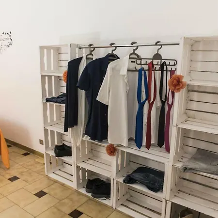 Leo's Apartment